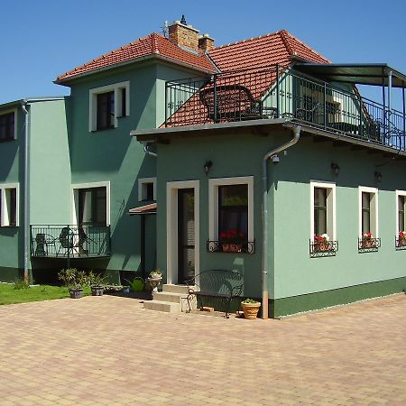 Penzion Vecerka Lednice Luaran gambar